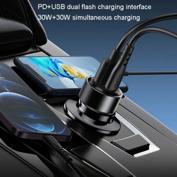 Yesido Y55 With Double Type-C/USB-C Port Line Car Charger QC3.0+PD30W Type-C/USB-C+USB Dual Port Quick Charge(Black)